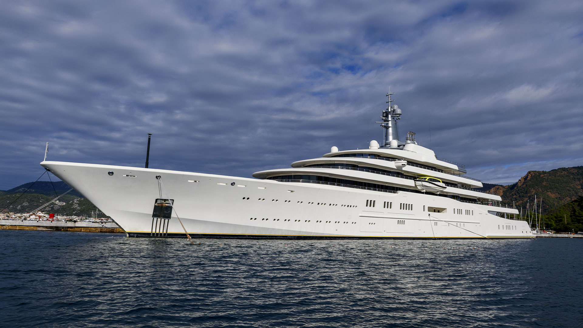 Yacht Management Monaco: Obligations, Costs, and Advantages for Owners