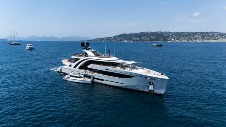 M/Y Euphoria II_Vue_Aer2