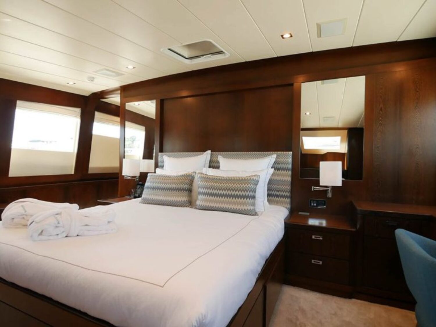 ASCENSION-Yacht-24-1024x576