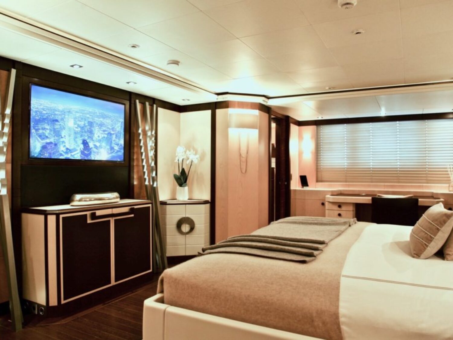 Alalya28