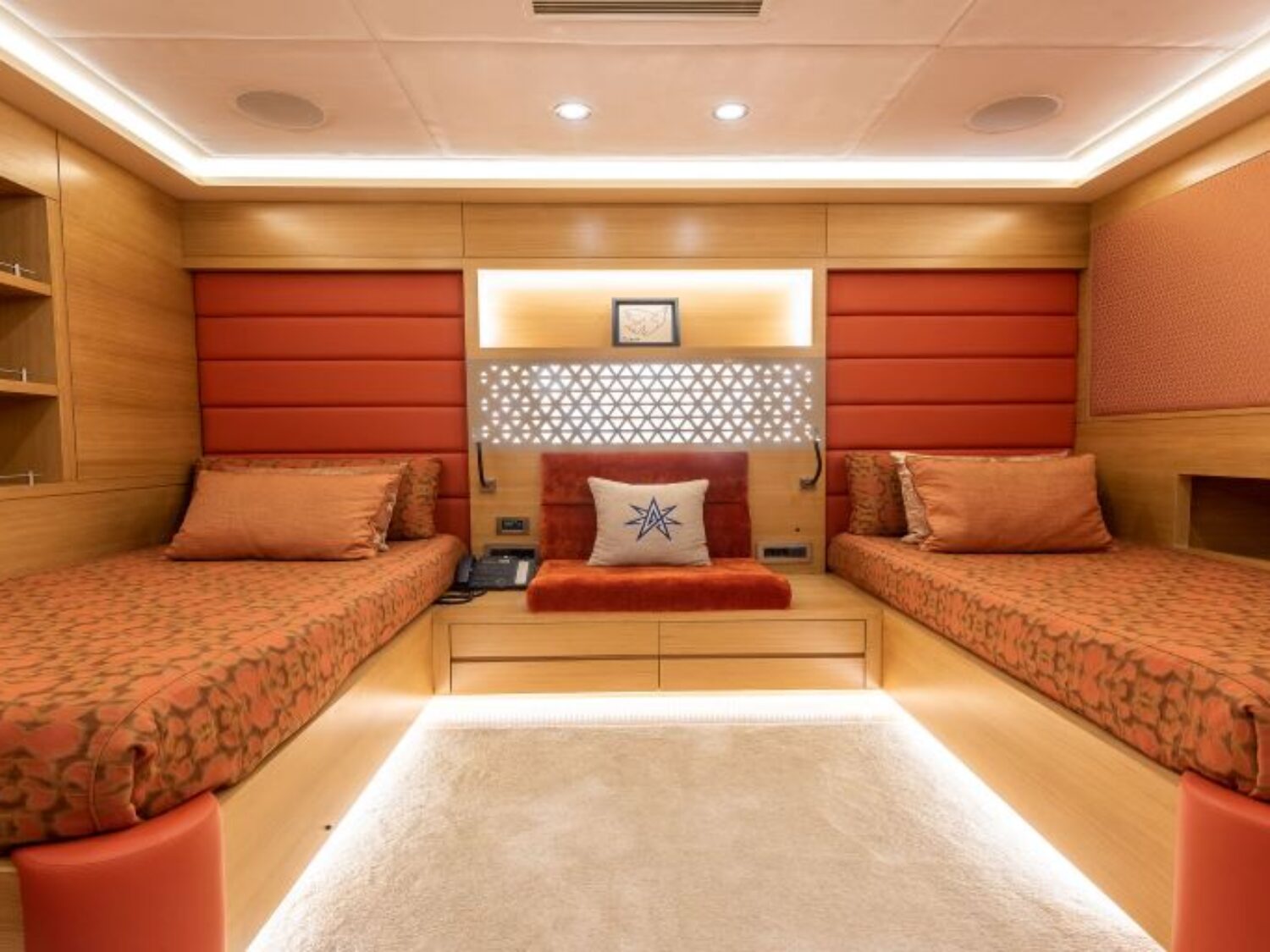 Aresteas-Interior-3