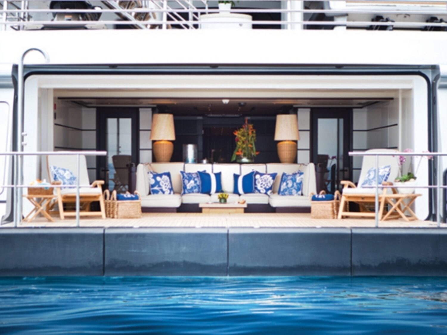 Baton-Rouge_yacht_by_Yachting-Concept__0001-1024x512