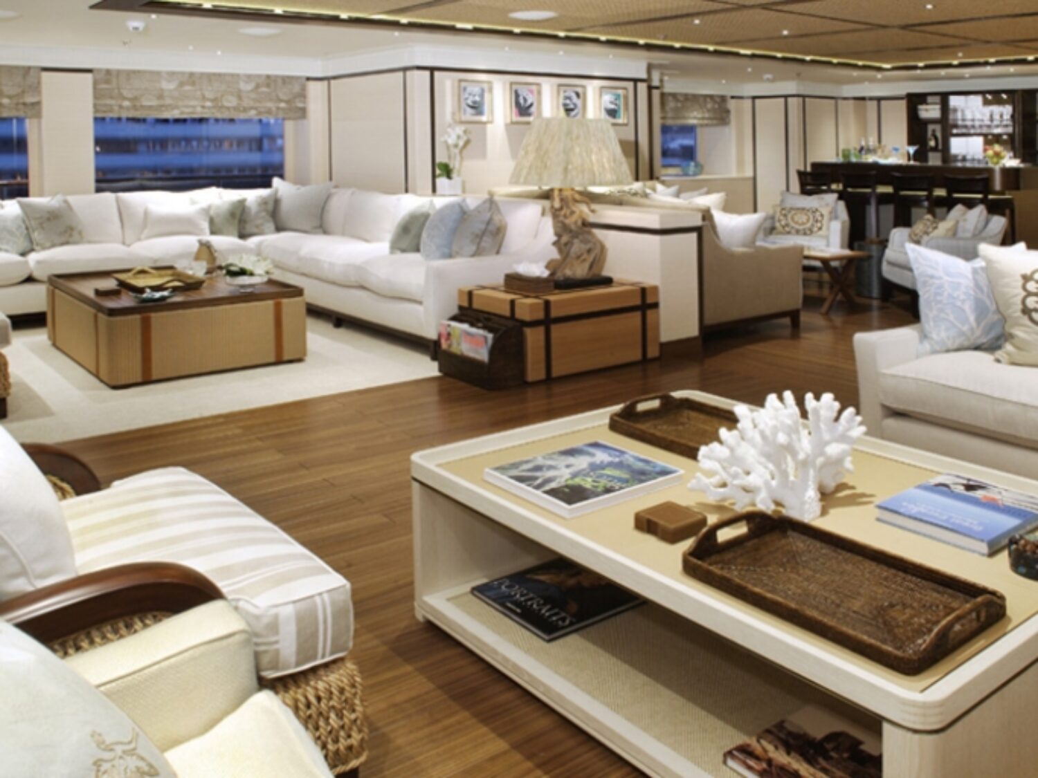 Baton-Rouge_yacht_by_Yachting-Concept__0006-1024x512