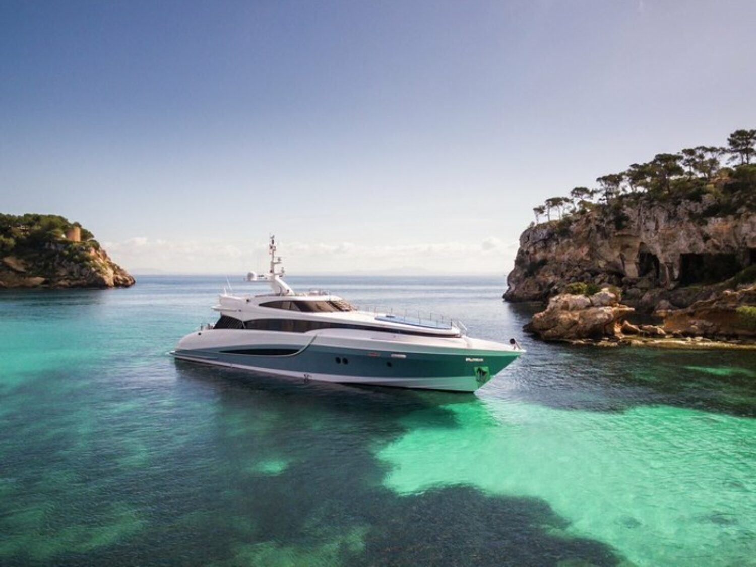 Benita Blue yacht charter 1