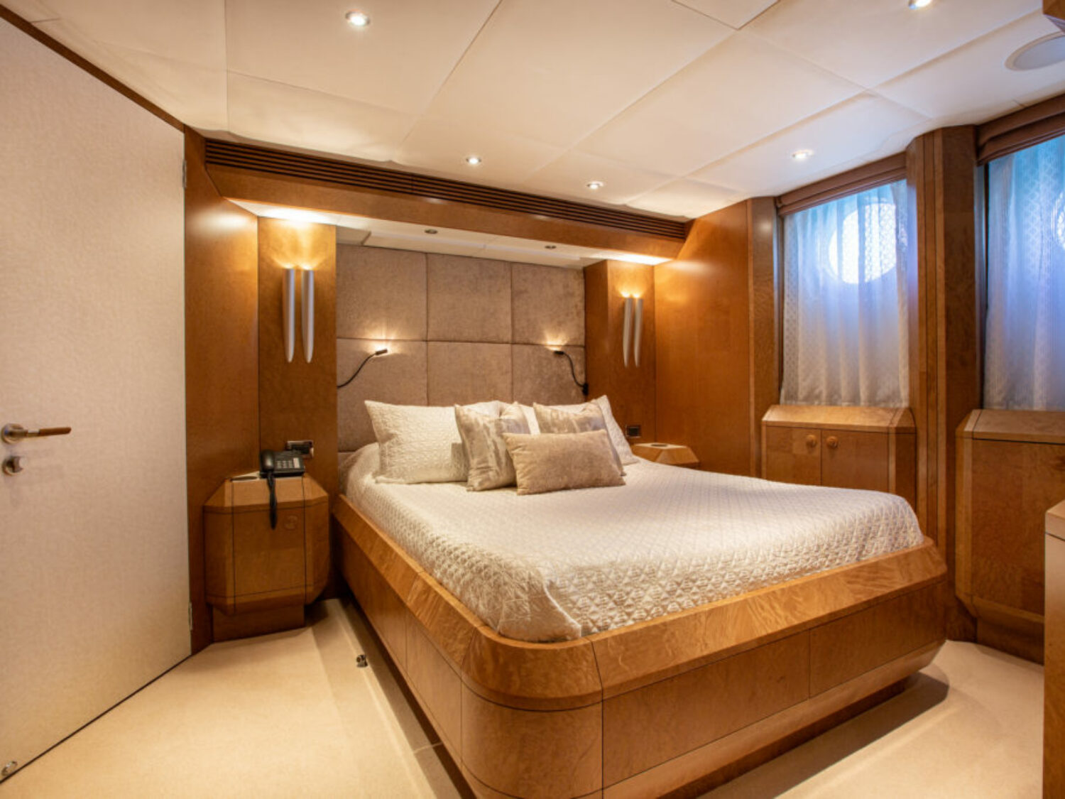 Benita Blue yacht charter 12