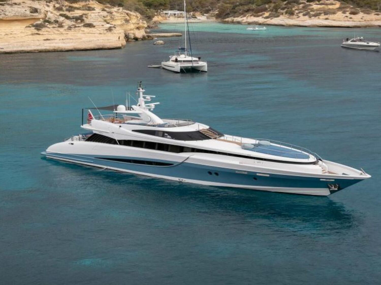 Benita Blue yacht charter 2