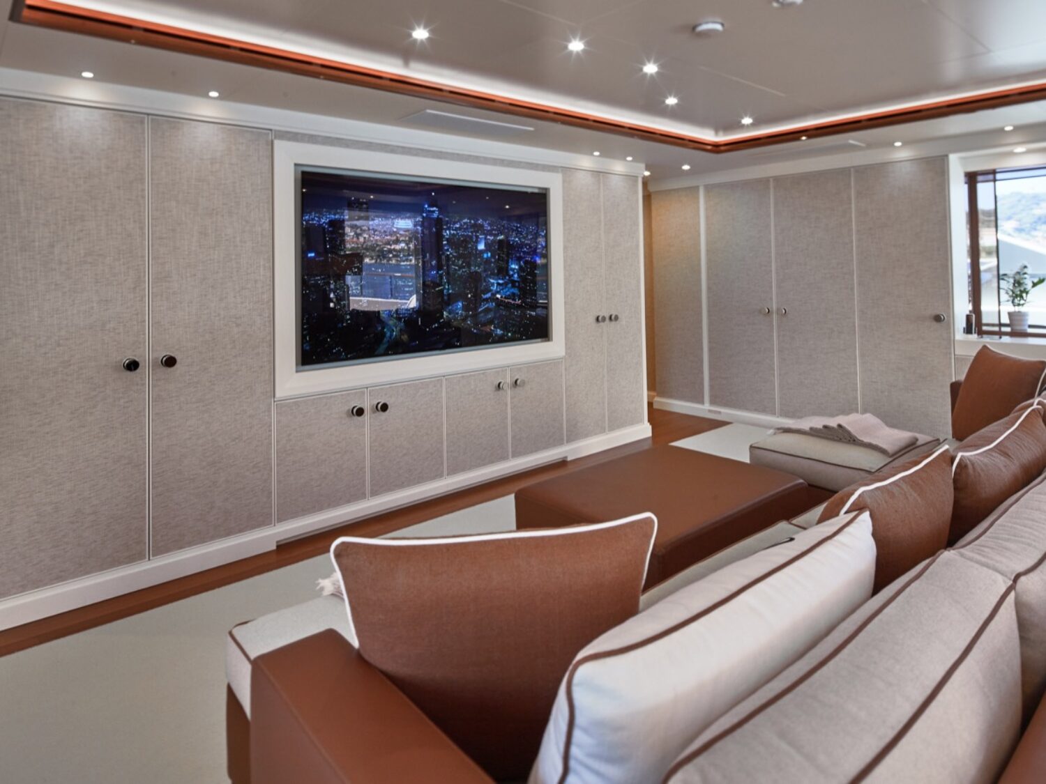 CRN 79m MIMTEE 21