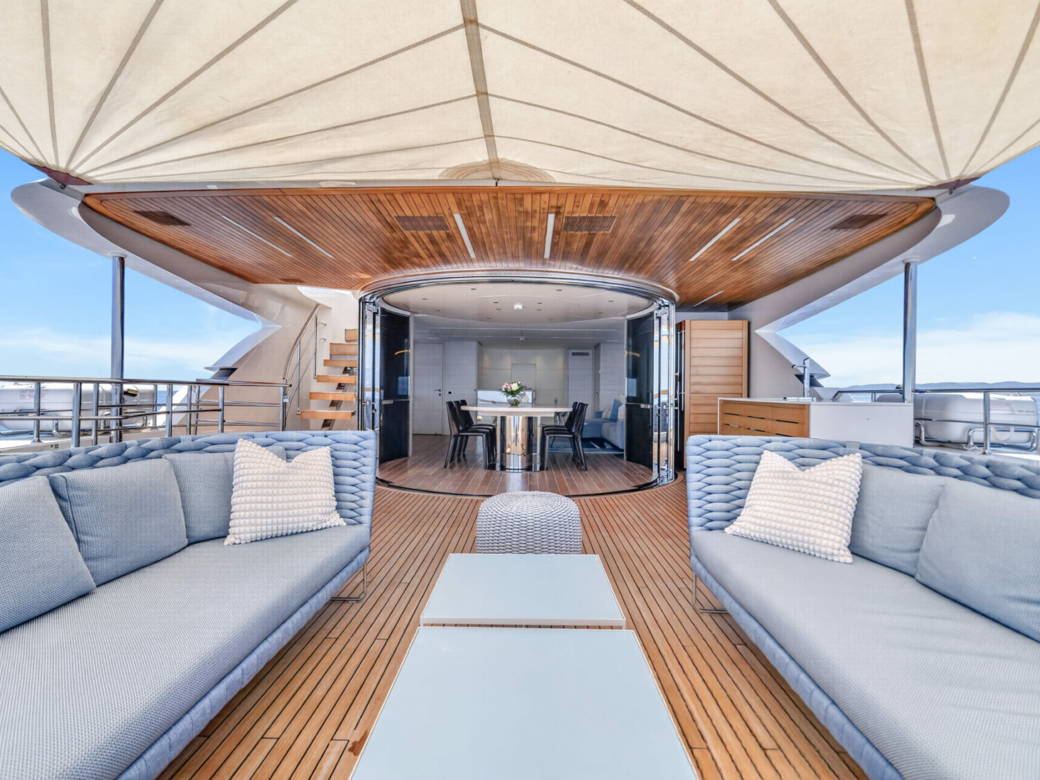 Tiny Wave Upper deck