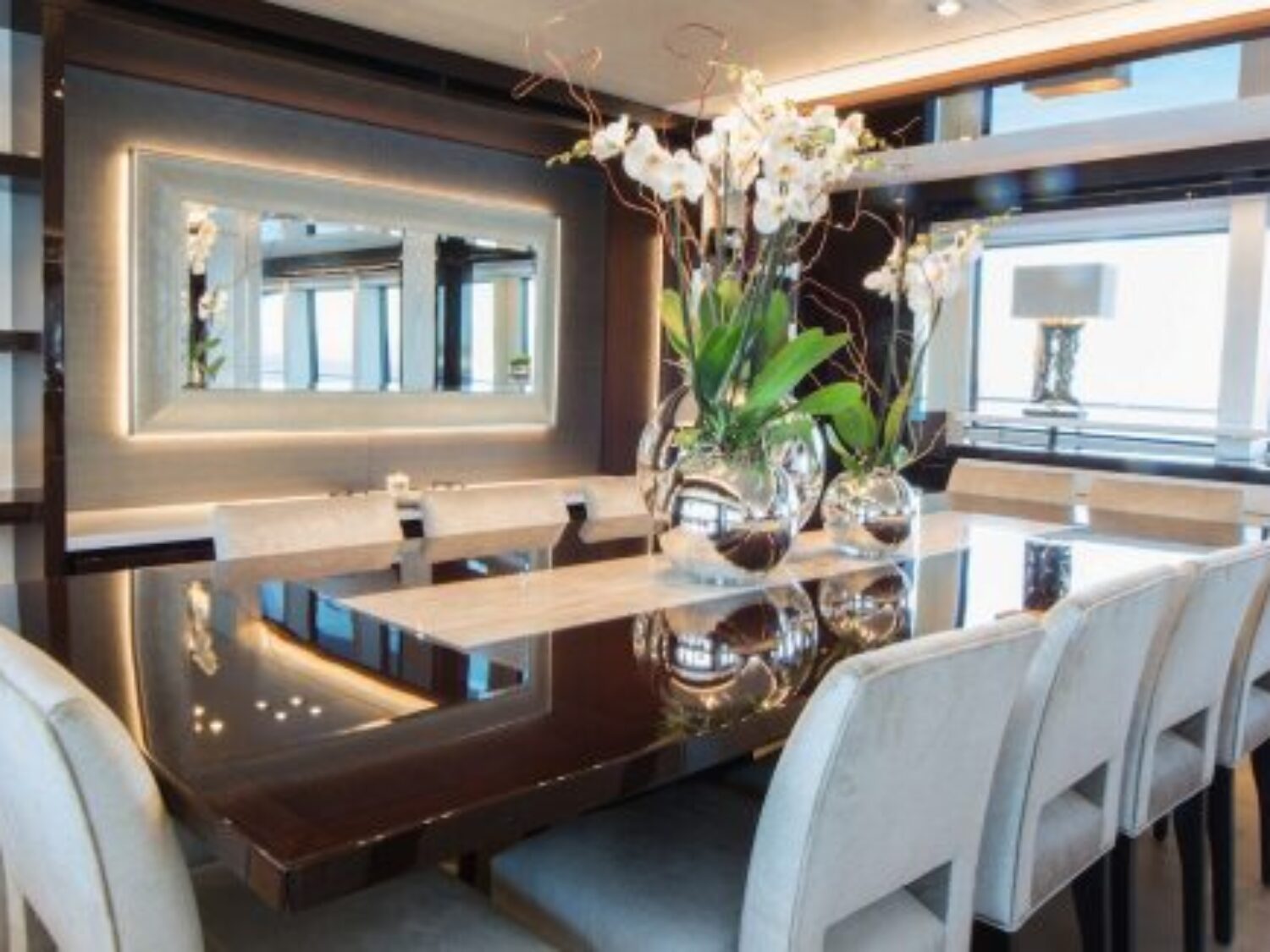 'E Motion' motor yacht 9