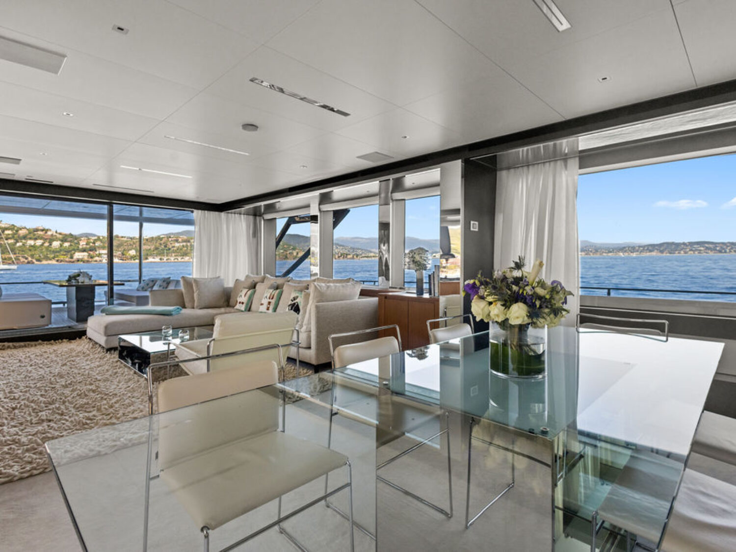 G yacht charter 7