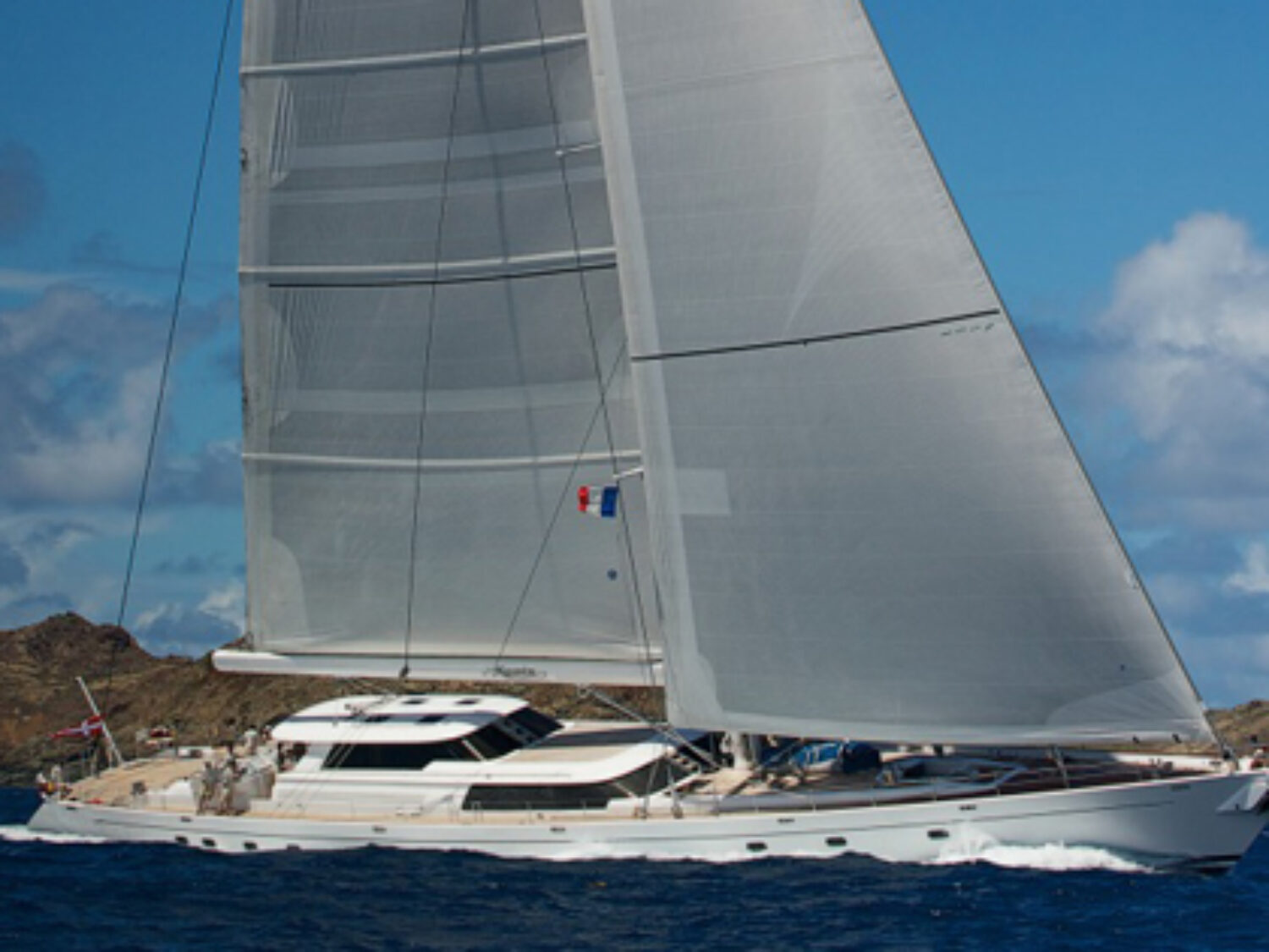HYPERION yacht charter 3