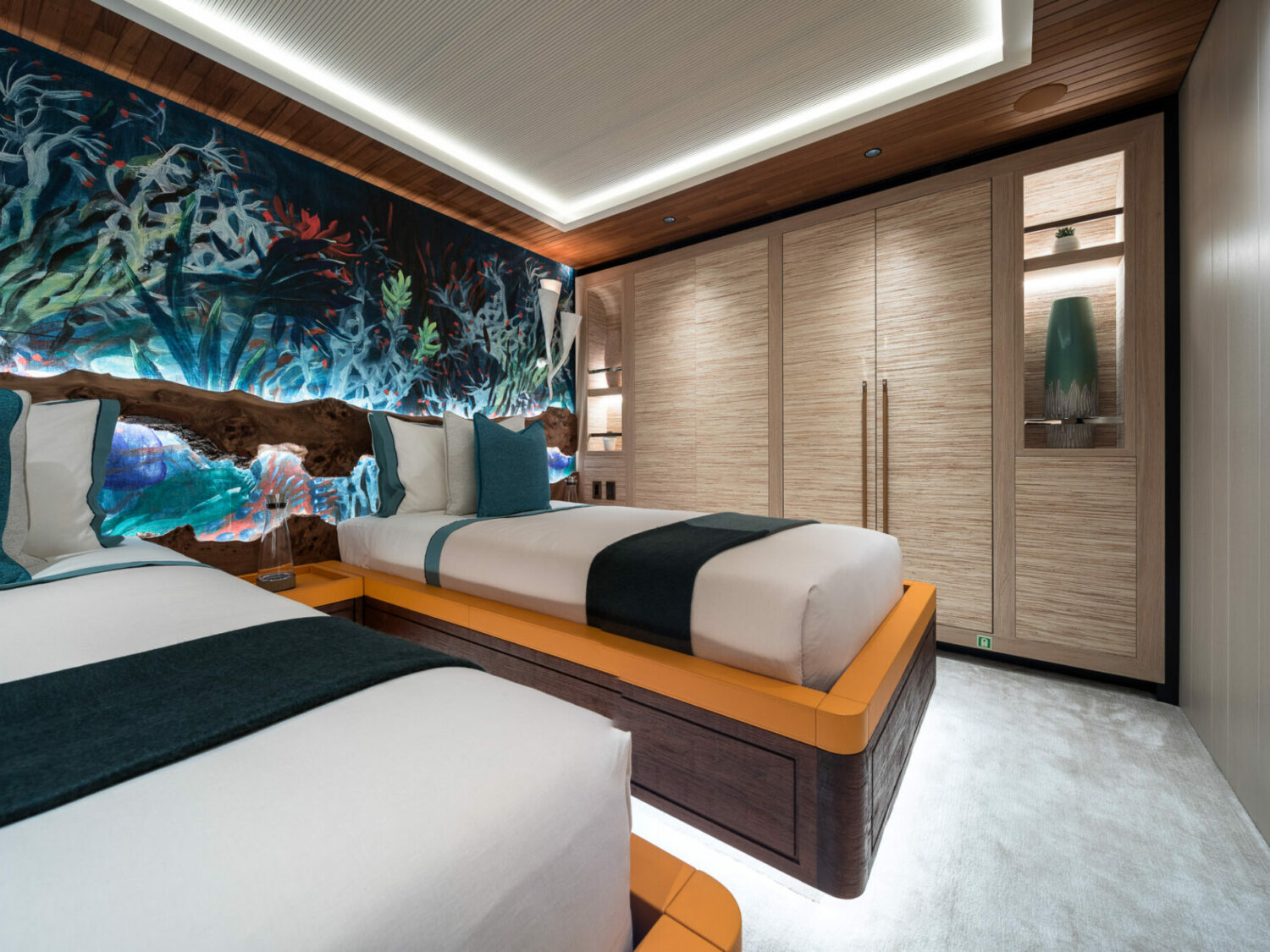 KB6, Dunya Yachts