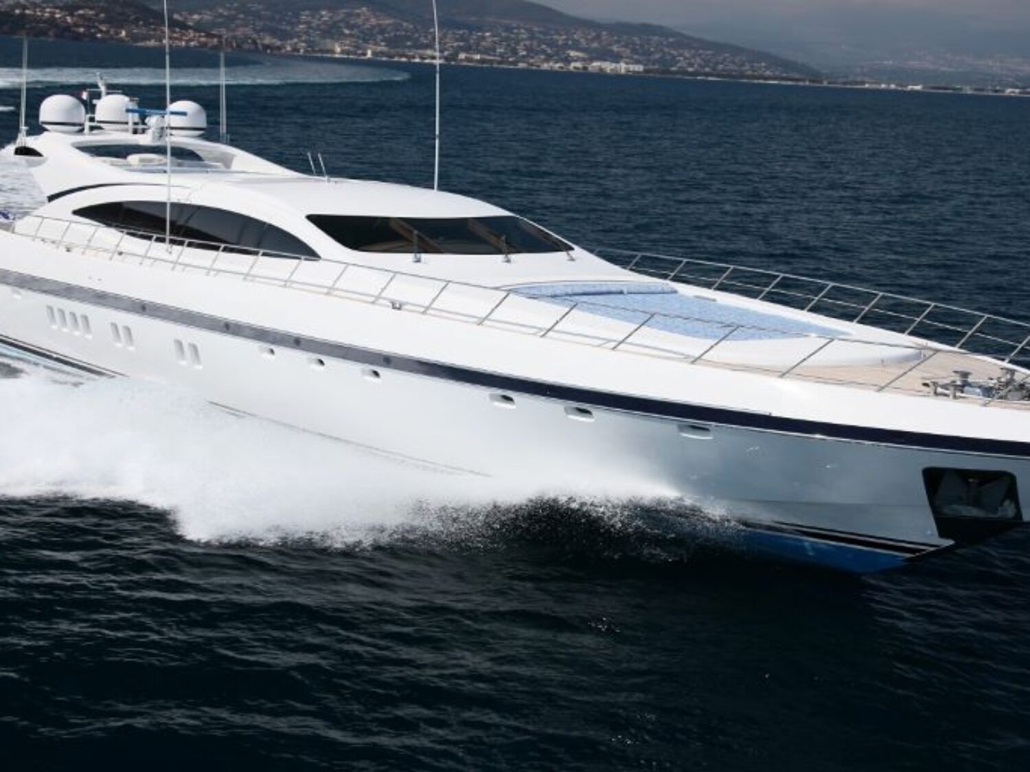 Kawai yacht charter 2