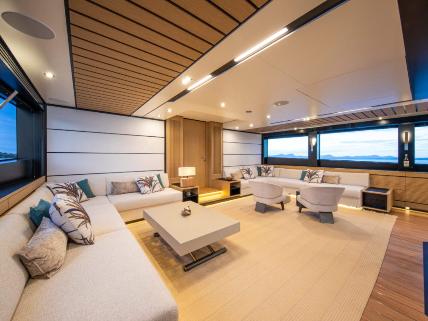 M/Y Kiki V - Wally YachtsCopyright © www.yacht-shot.comStuart Pearce