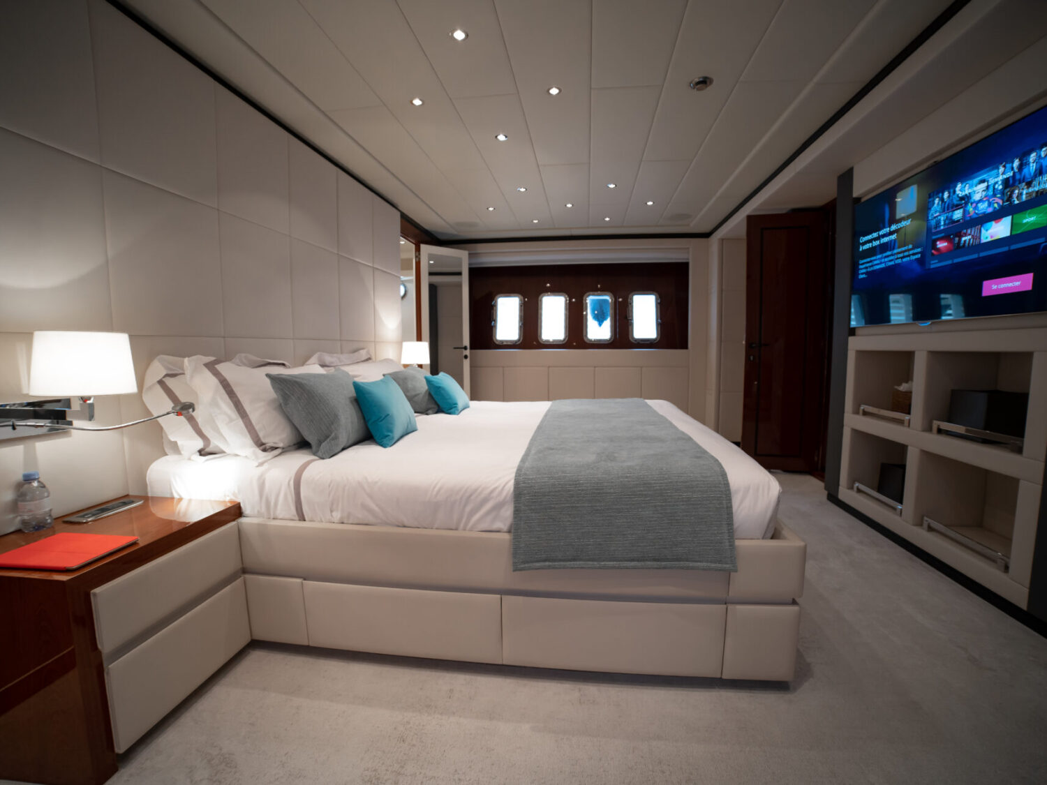 Lady B yacht charter 112