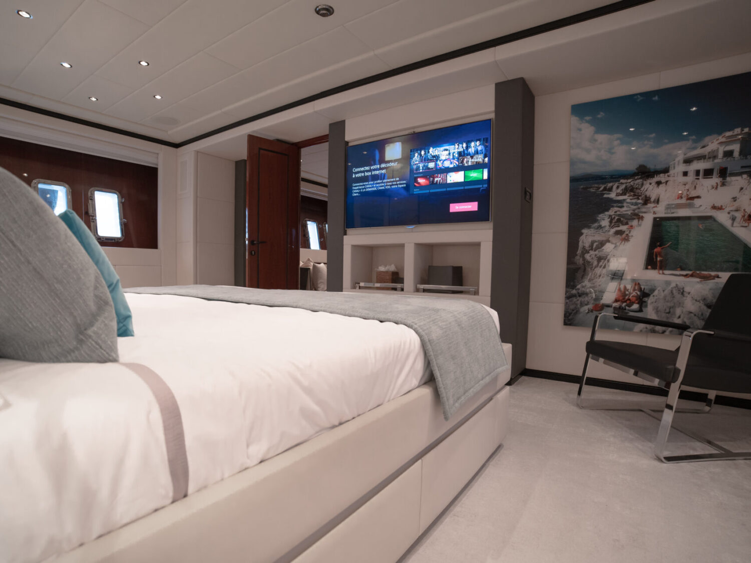 Lady B yacht charter 115