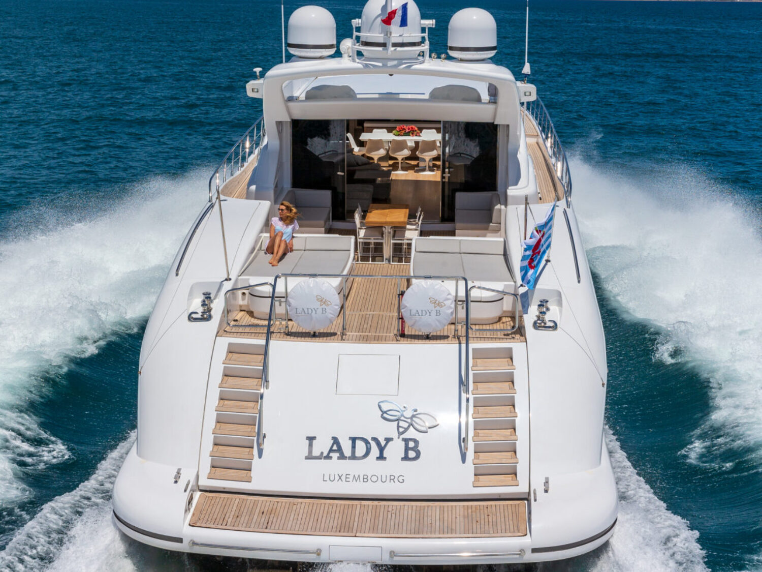 Lady B yacht charter 18