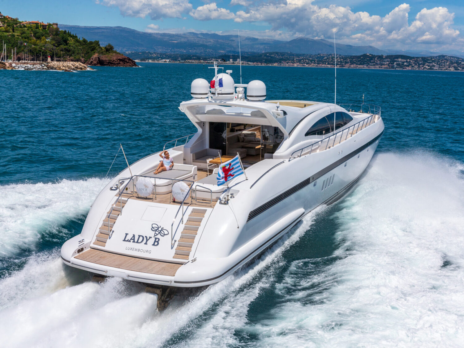 Lady B yacht charter 20
