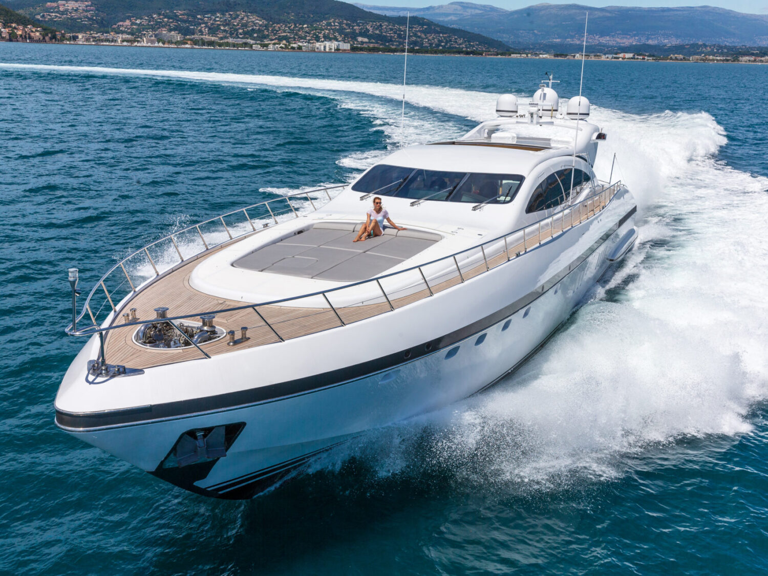 Lady B yacht charter 25