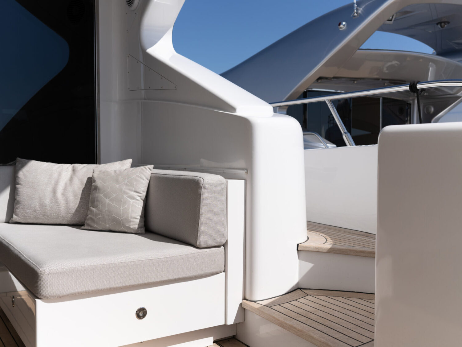 Lady B yacht charter 47