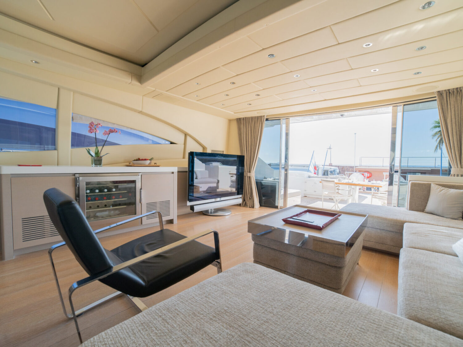 Lady B yacht charter 73