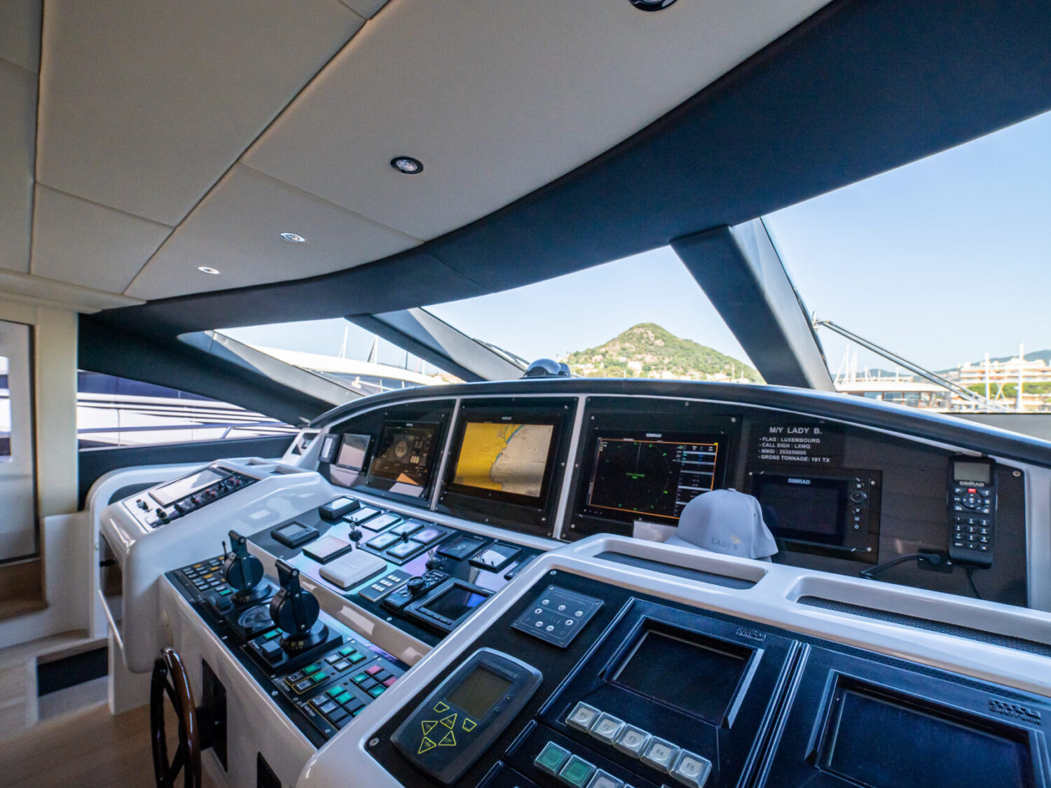 Lady B yacht charter 80