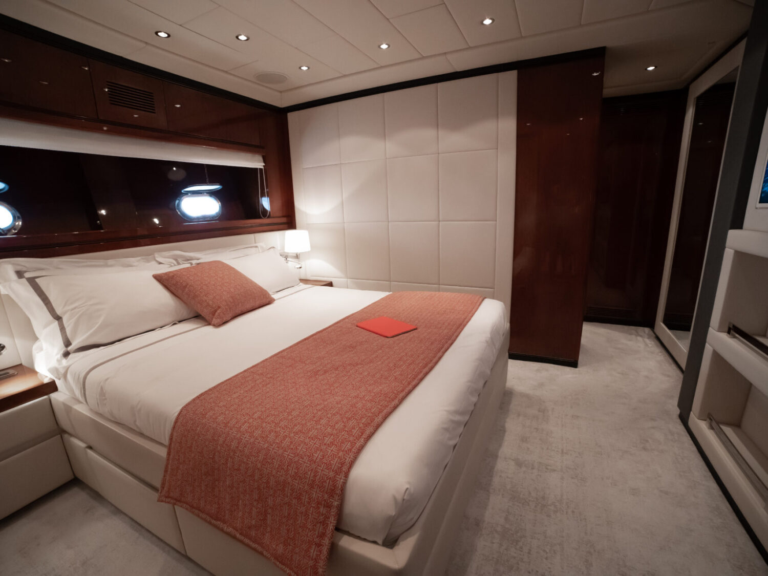 Lady B yacht charter 85