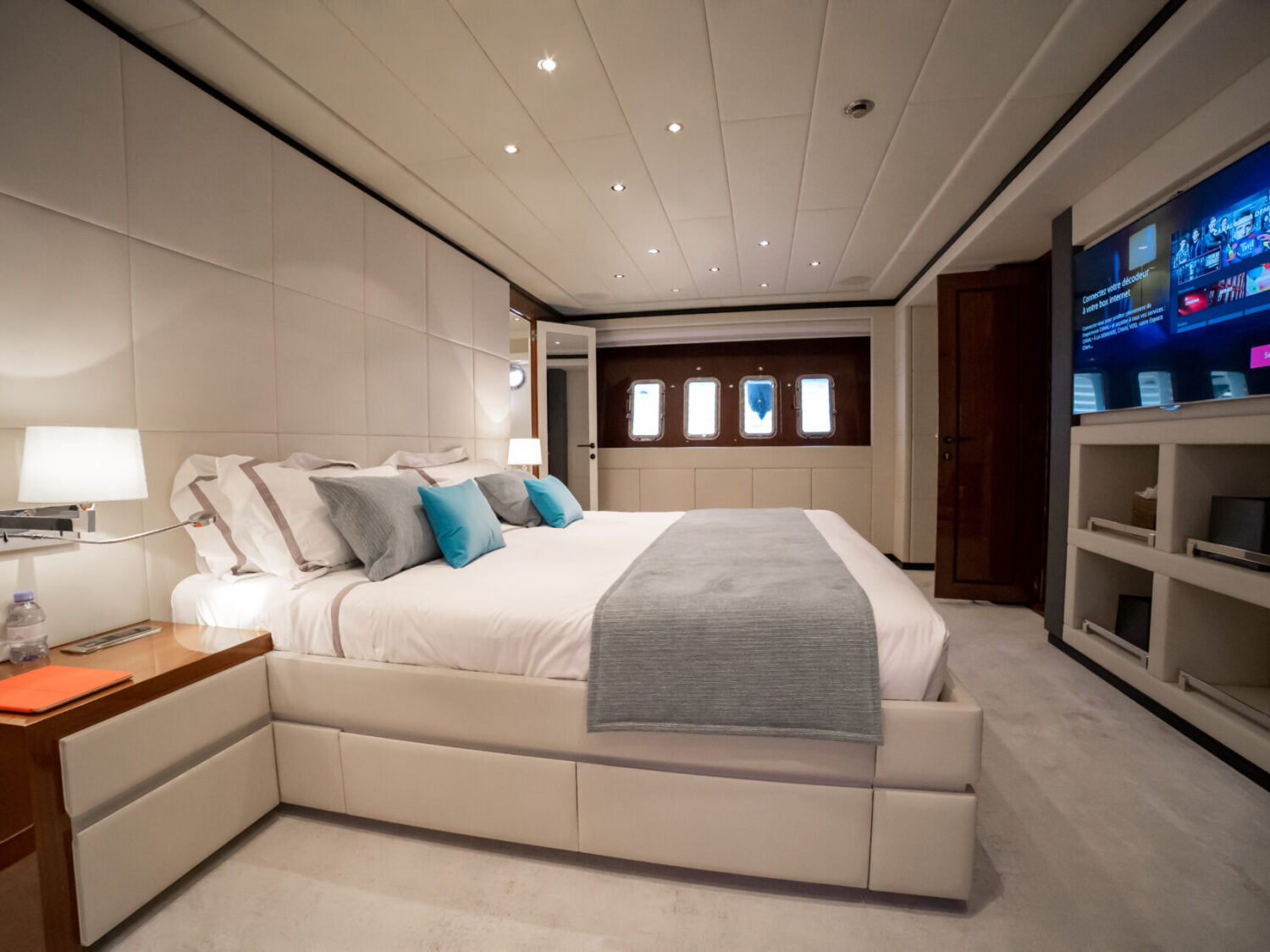 Lady B yacht charter 86