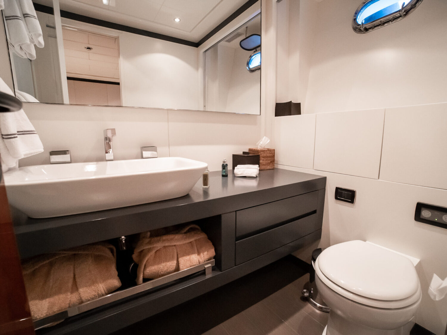 Lady B yacht charter 89