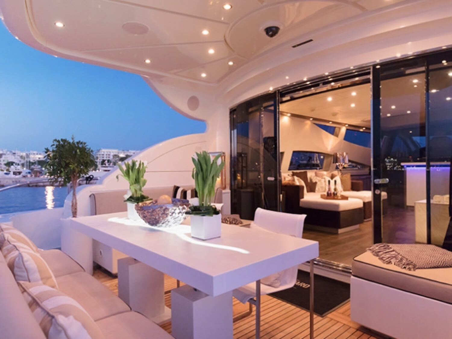 Leopard_yacht_by_Yachting-Concept__0003-1024x512