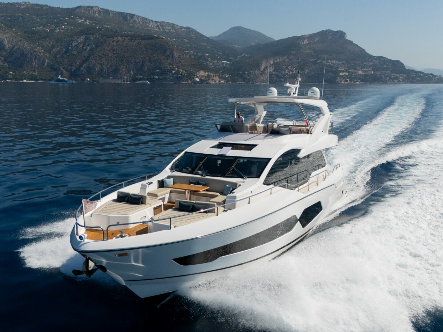 M/Y Mikel Angelo_Vue_Aer5