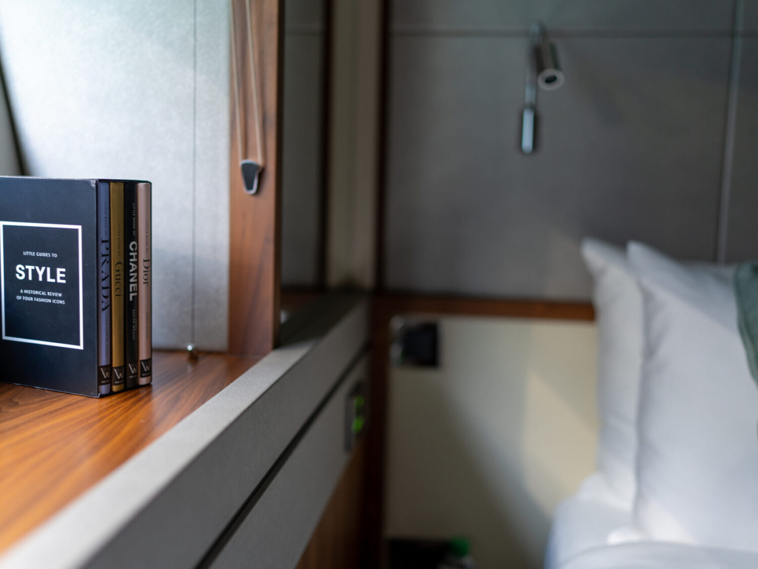 Mikel Angelo yacht charter 19