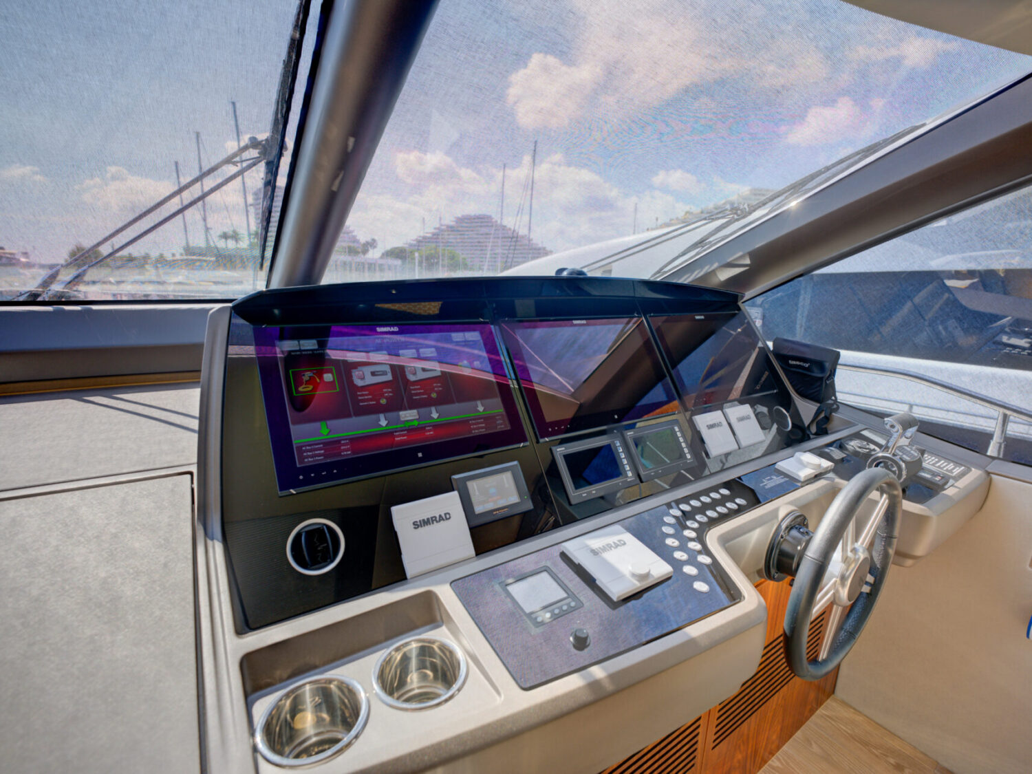 Mikel Angelo yacht charter 39