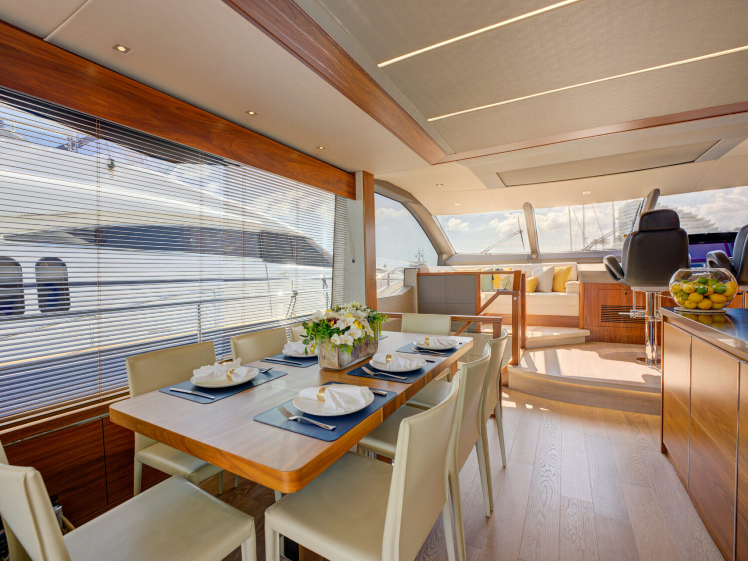 Mikel Angelo yacht charter 41