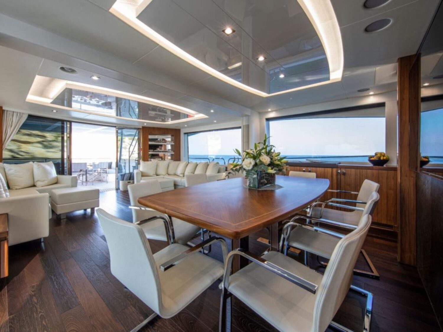 Motor-Yacht-Rush-X-for-charter-in-Mallorca-interior-dining-area-1024x683
