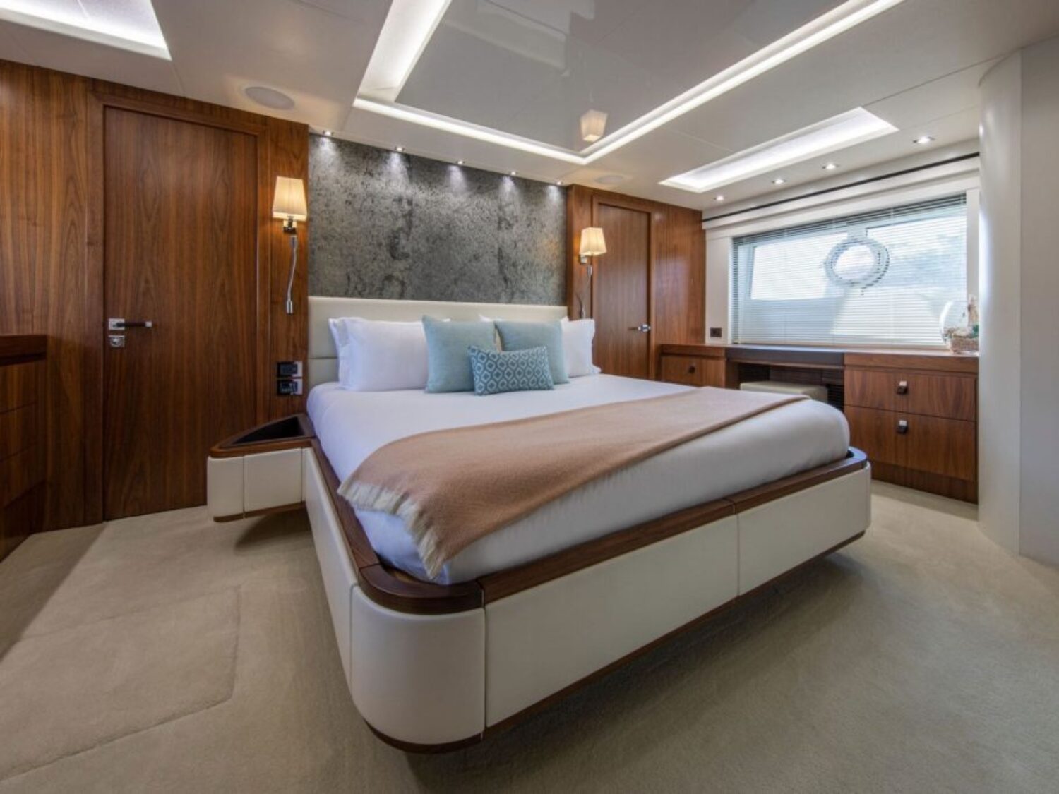 Motor-Yacht-Rush-X-for-charter-in-Mallorca-master-cabin-main-view-1024x683