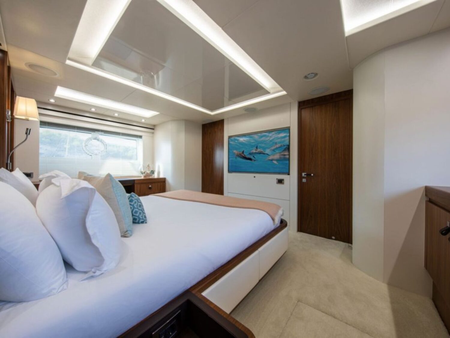 Motor-Yacht-Rush-X-for-charter-in-Mallorca-master-cabin-tv-view-1024x683