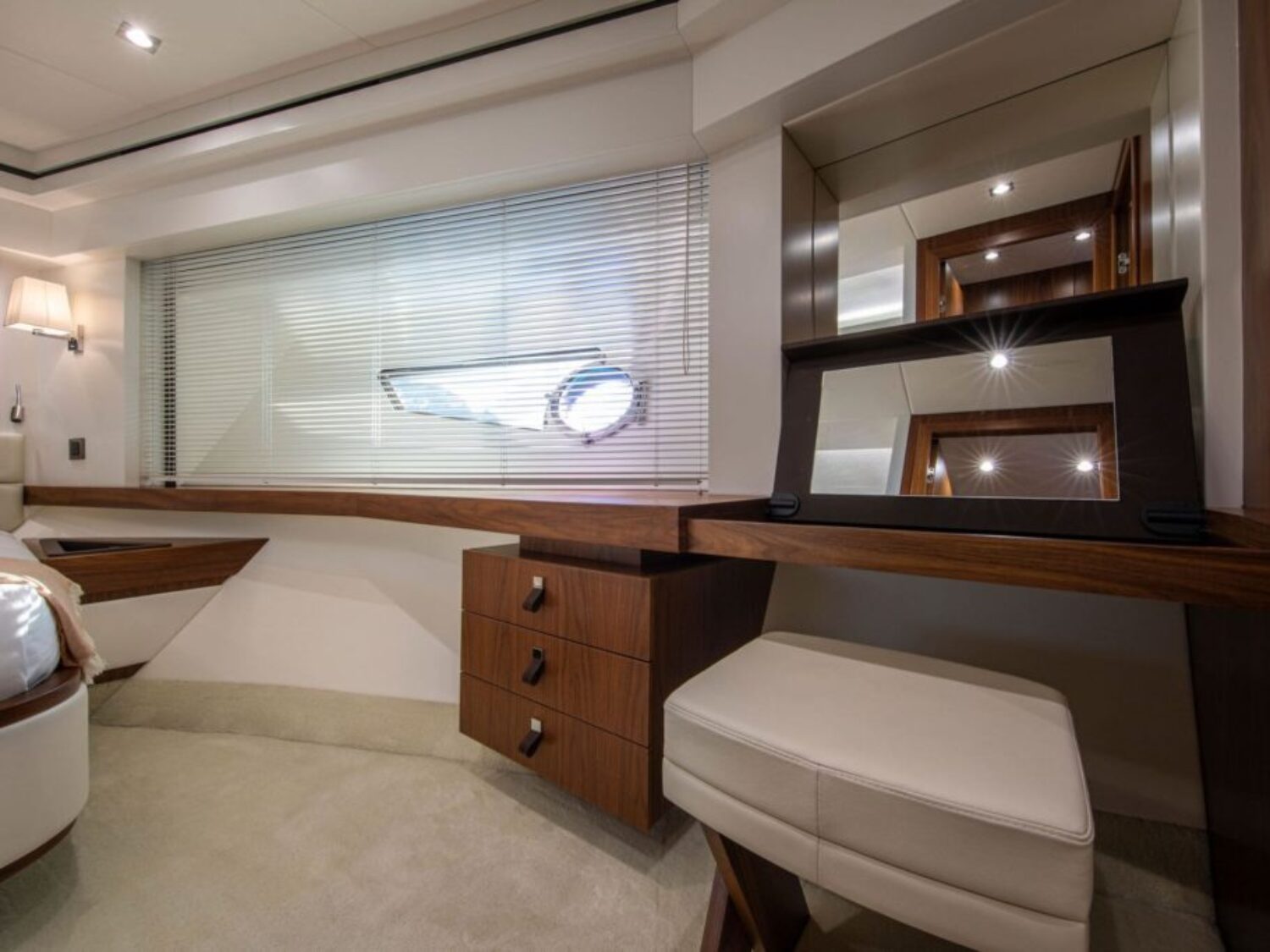 Motor-Yacht-Rush-X-for-charter-in-Mallorca-vanity-desk-in-VIP-cabin-1024x683