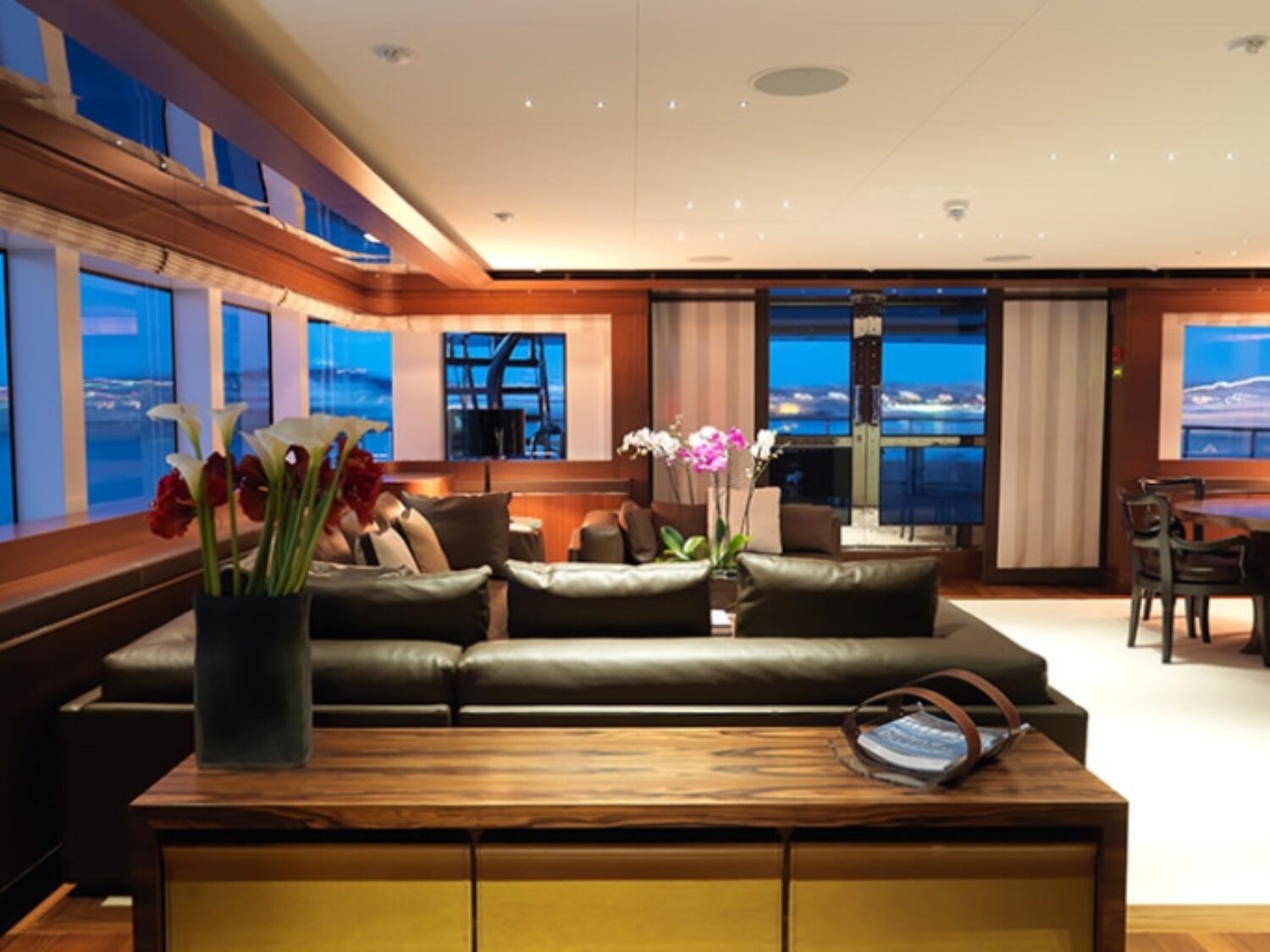 My-Maraya_yacht_by_Yachting-Concept__0006_7-1024x512