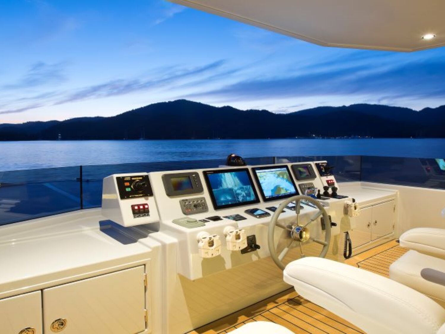 Only Now yacht charter 14