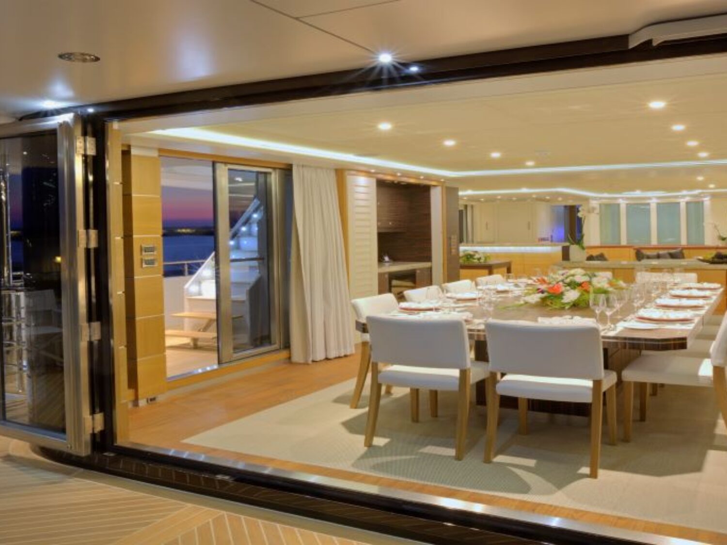 QUARANTA yacht charter 19