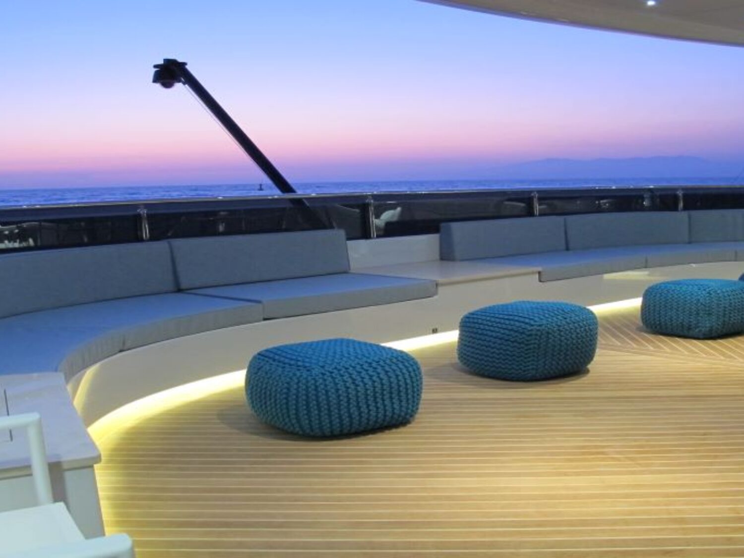 QUARANTA yacht charter 8