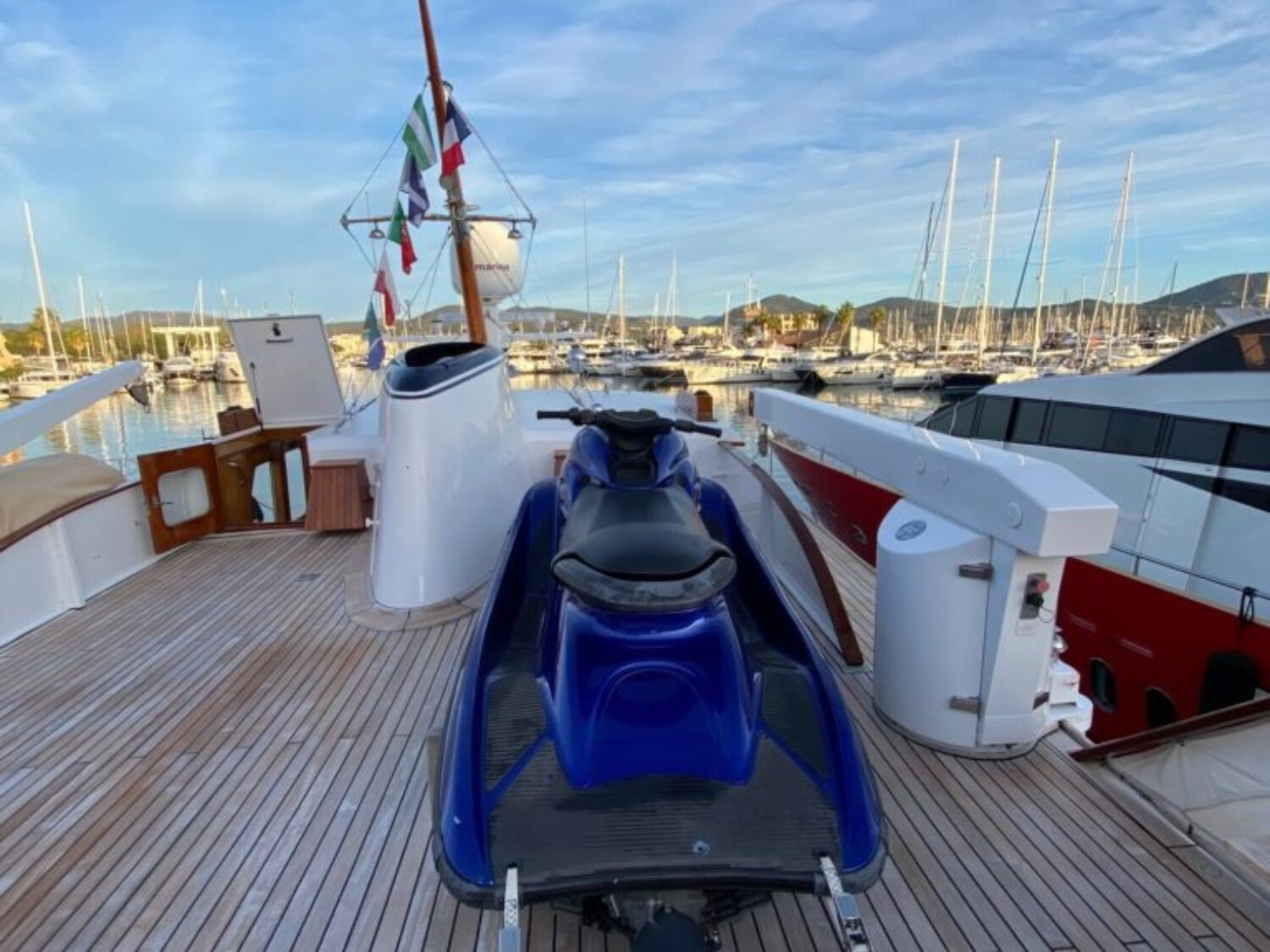 SISSI yacht charter 30