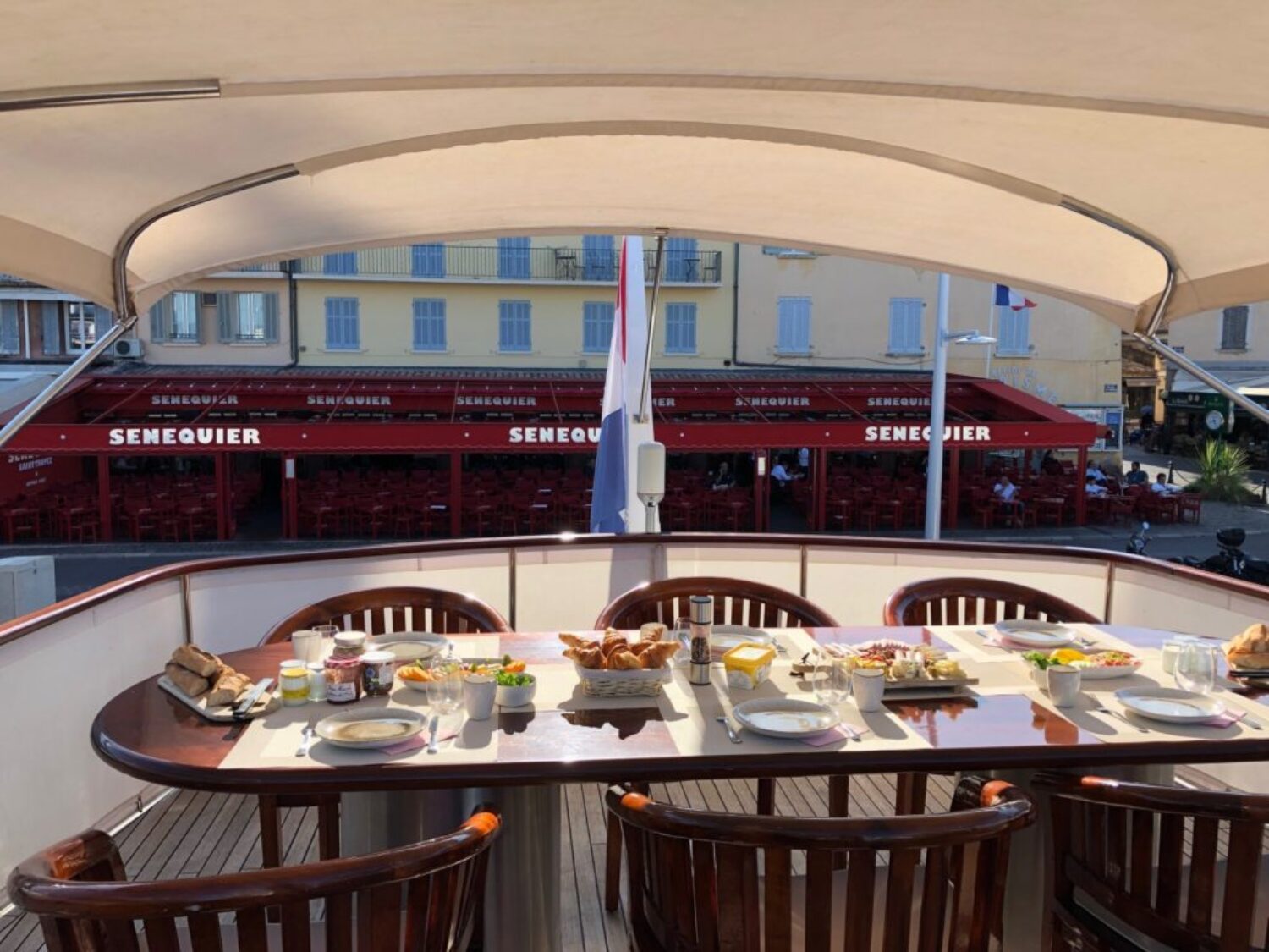 SISSI yacht charter 35