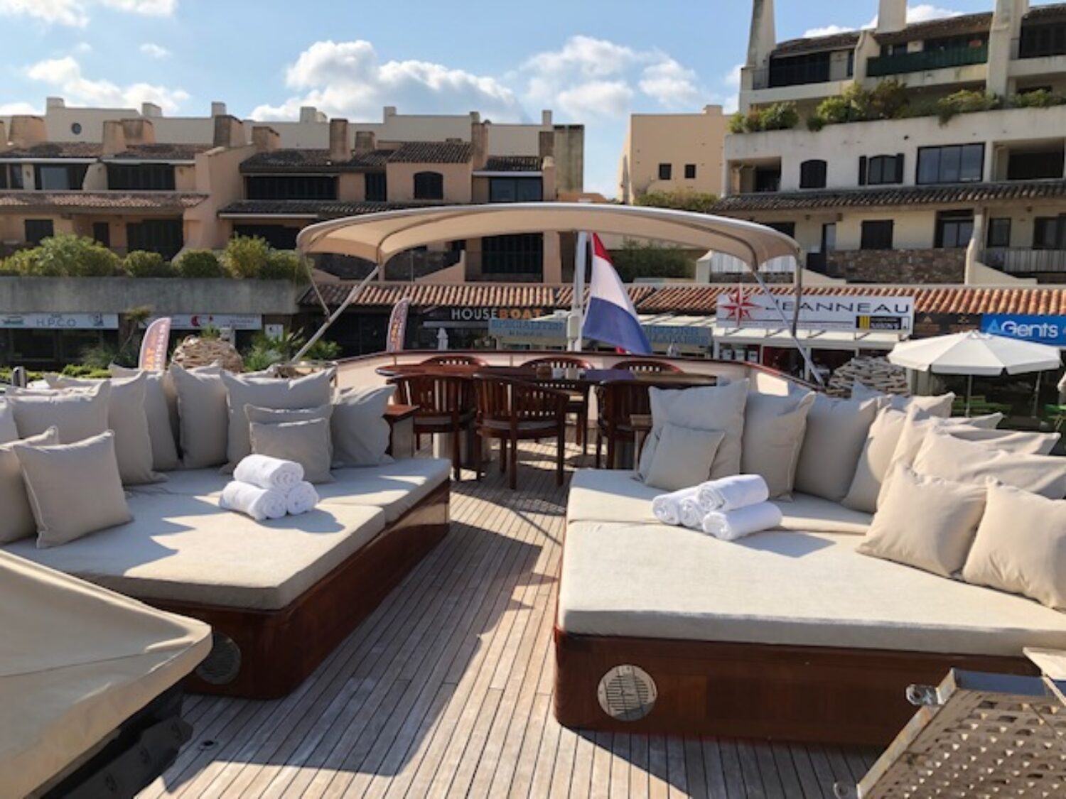 SISSI yacht charter 6
