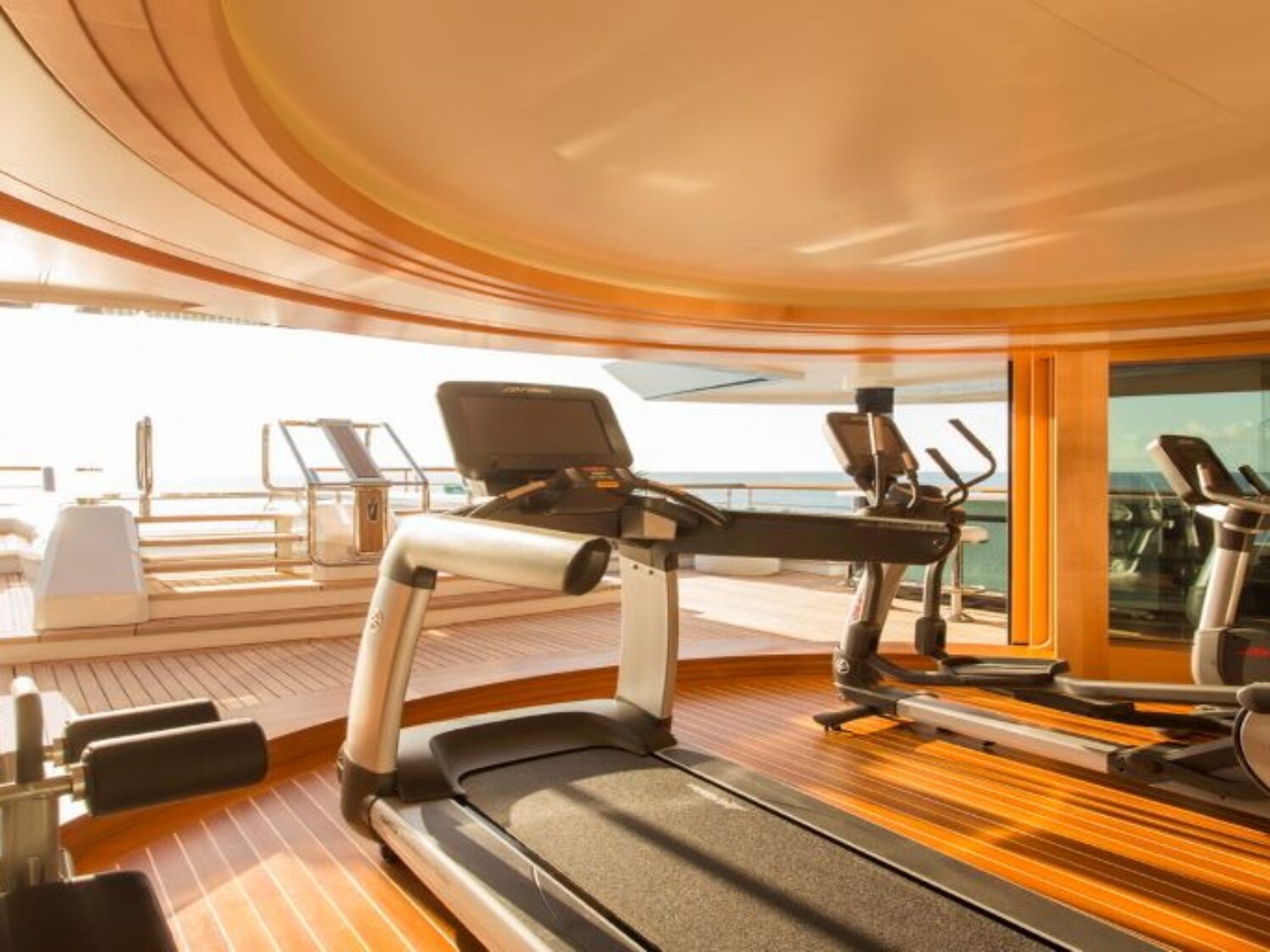 Solandge-54-Bridge-deck-Gym-1