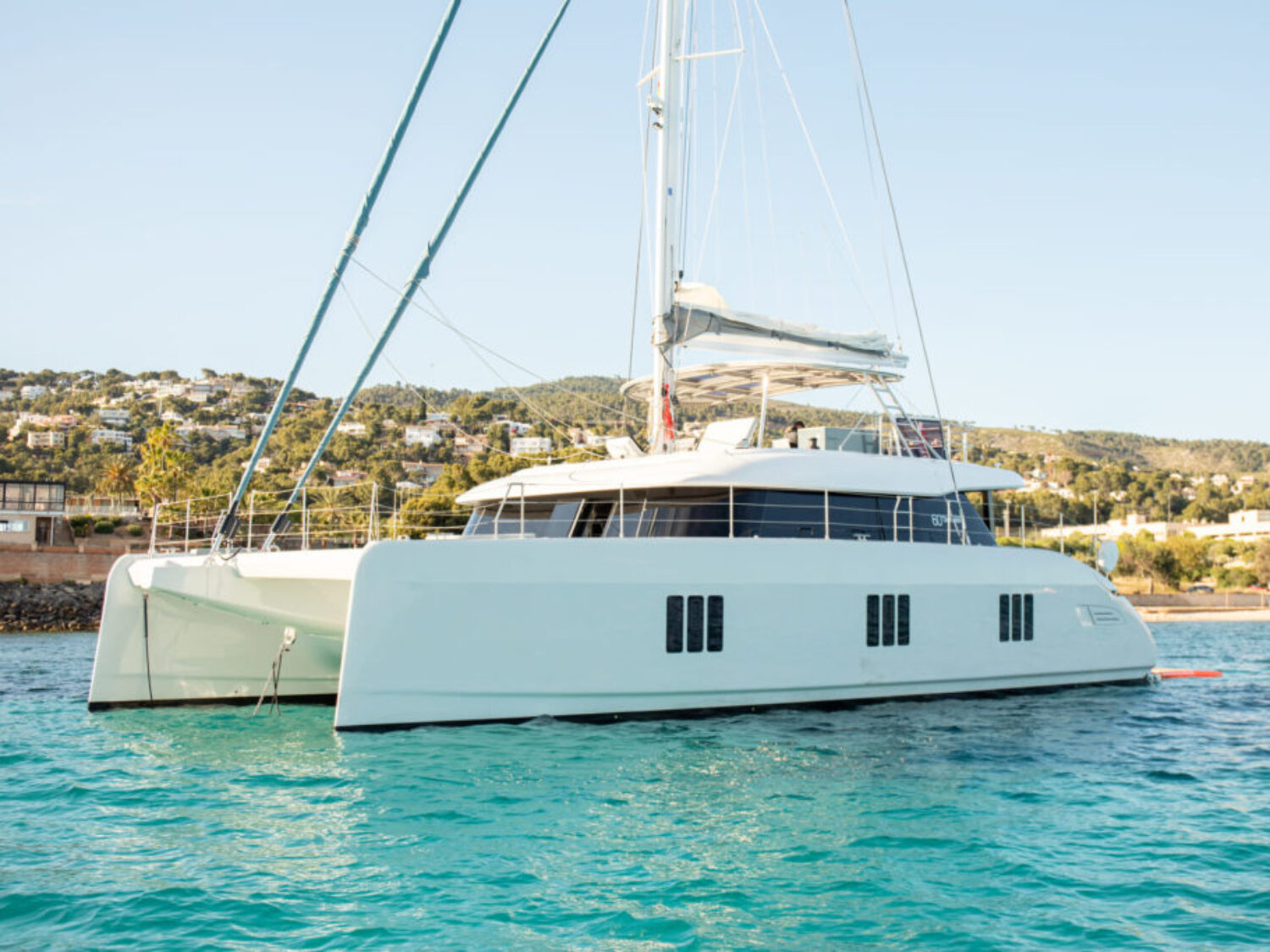 Sunreef-Catamaran-Sunbreeze-for-charter-in-Mallorca-17-1024x683