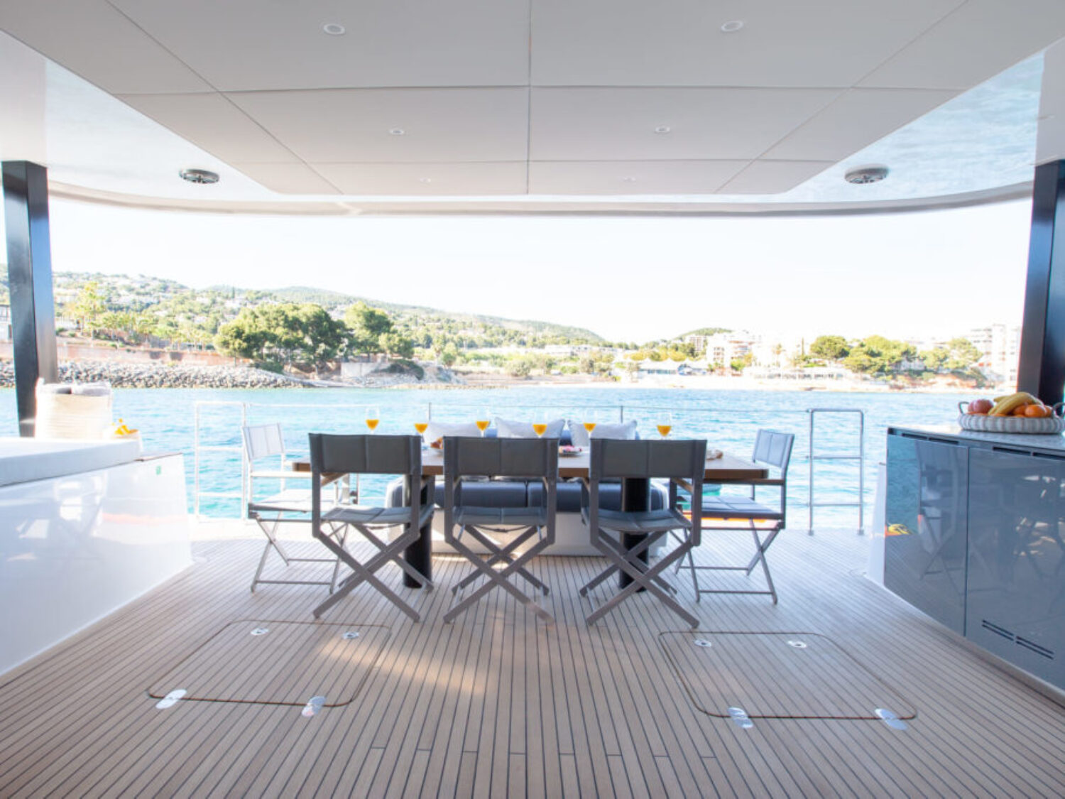 Sunreef-Catamaran-Sunbreeze-for-charter-in-Mallorca-29-1024x683