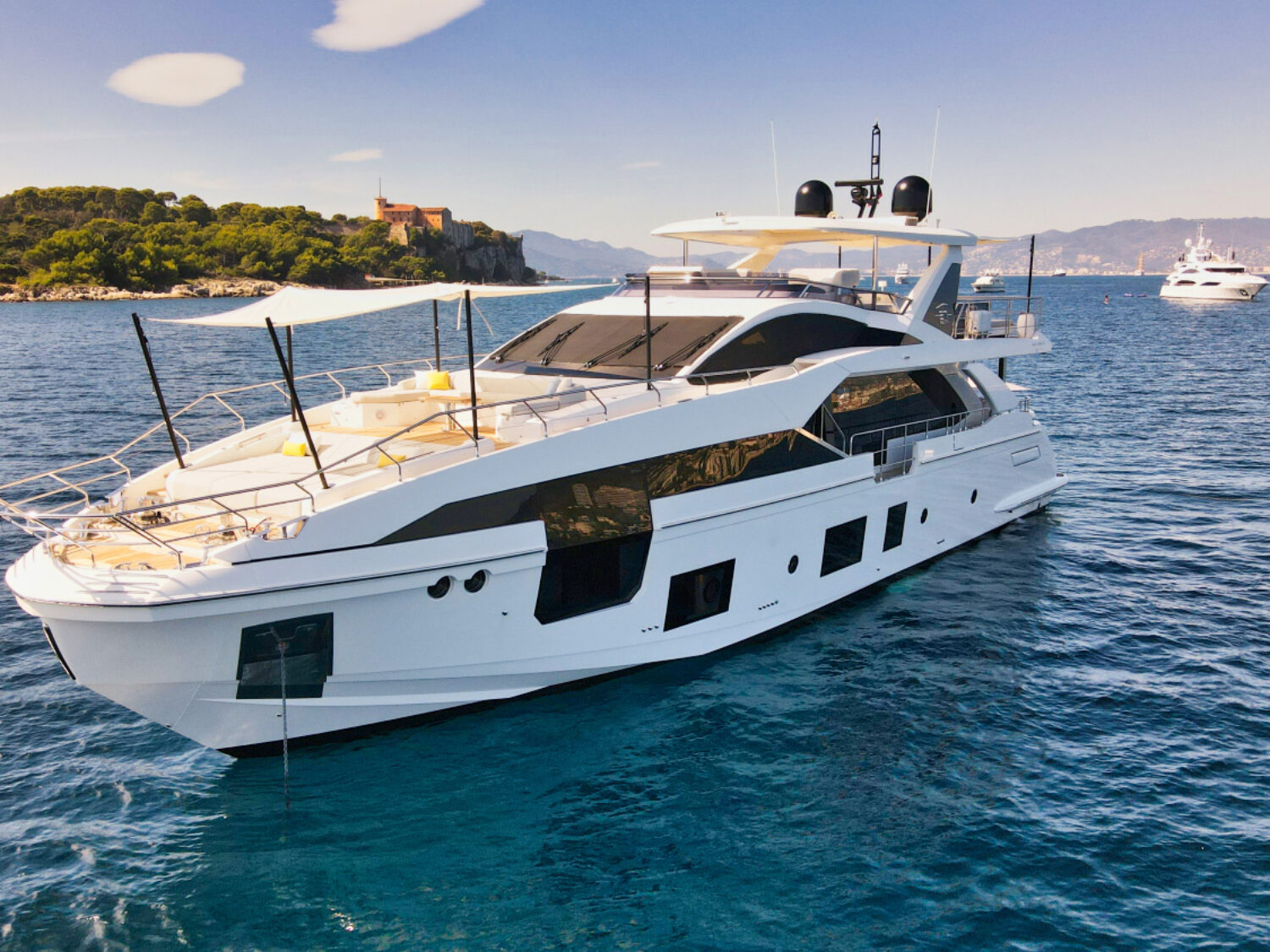 Wave - Azimut yacht charter 42