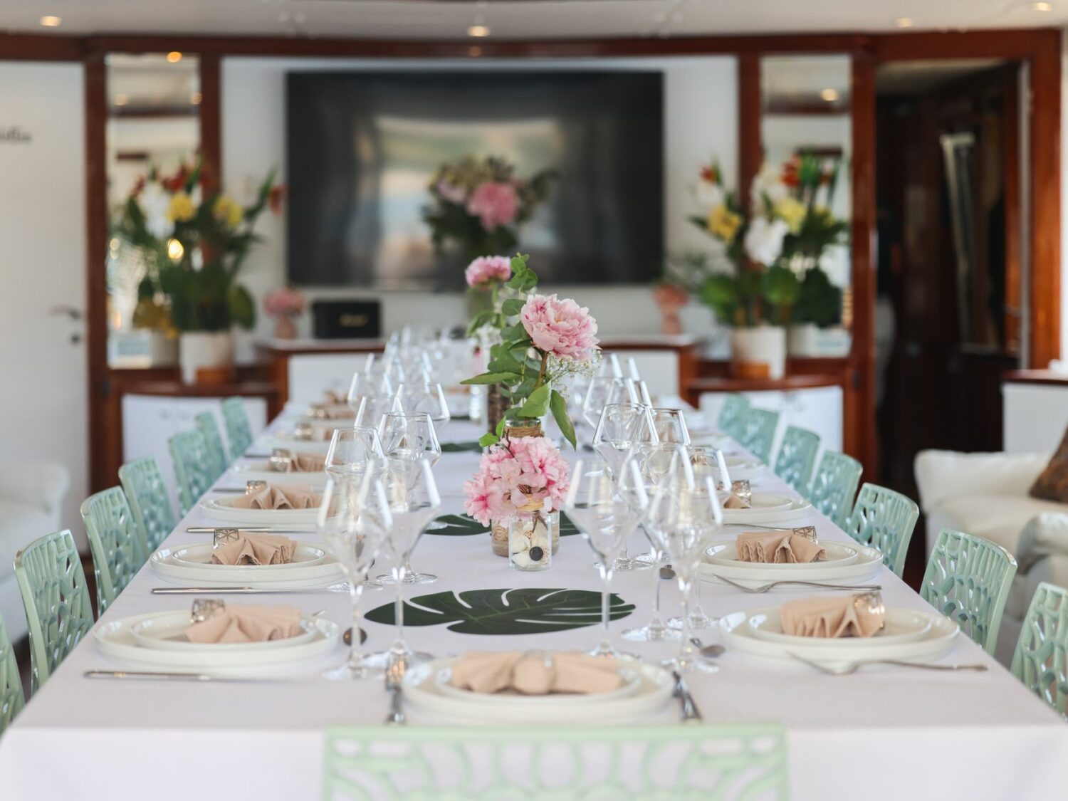 Yacht-charter- ACCAMA DELTA-17